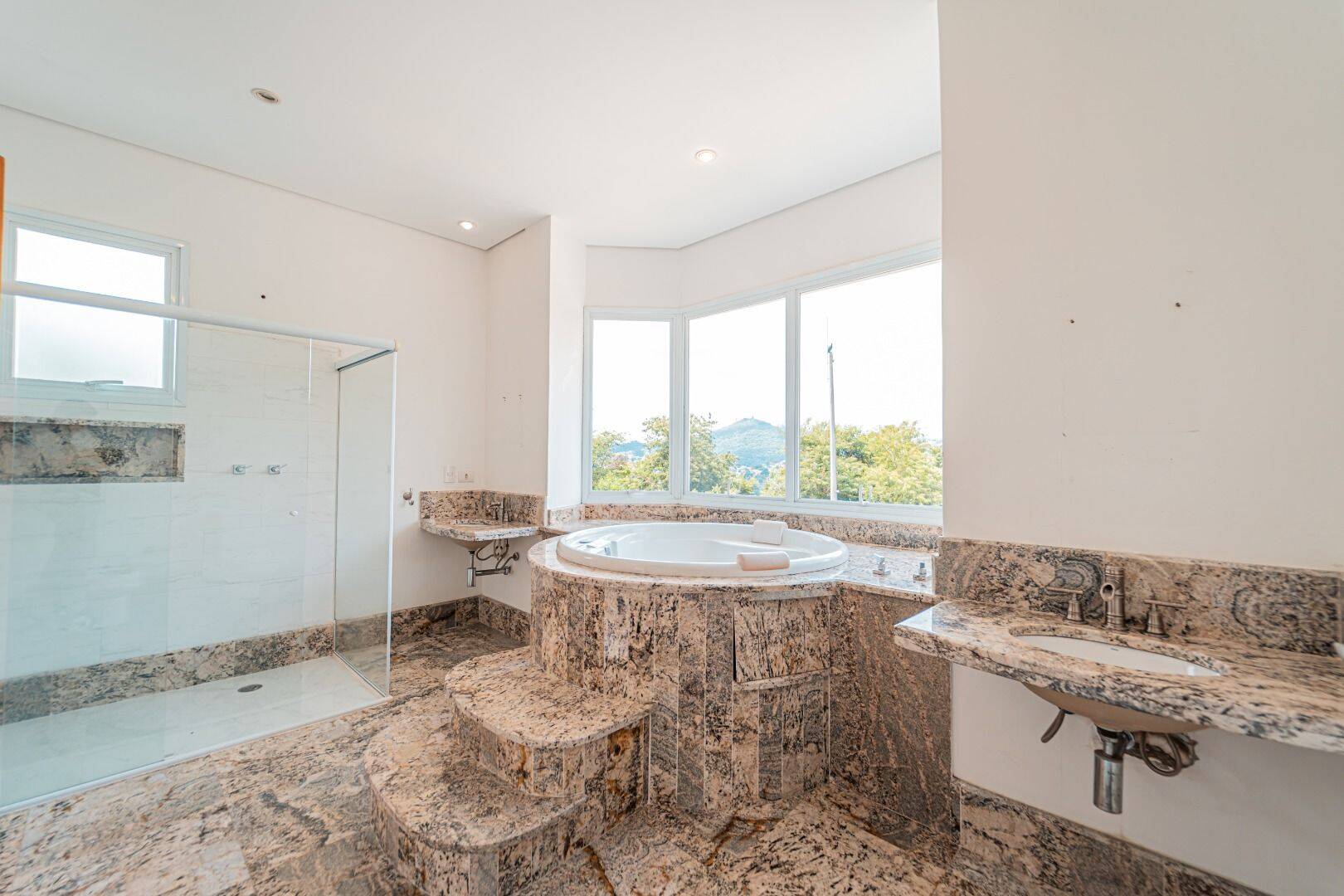 Casa, 5 quartos, 618 m² - Foto 22
