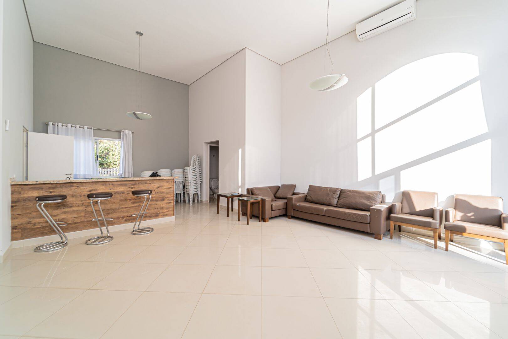 Casa, 3 quartos, 262 m² - Foto 56