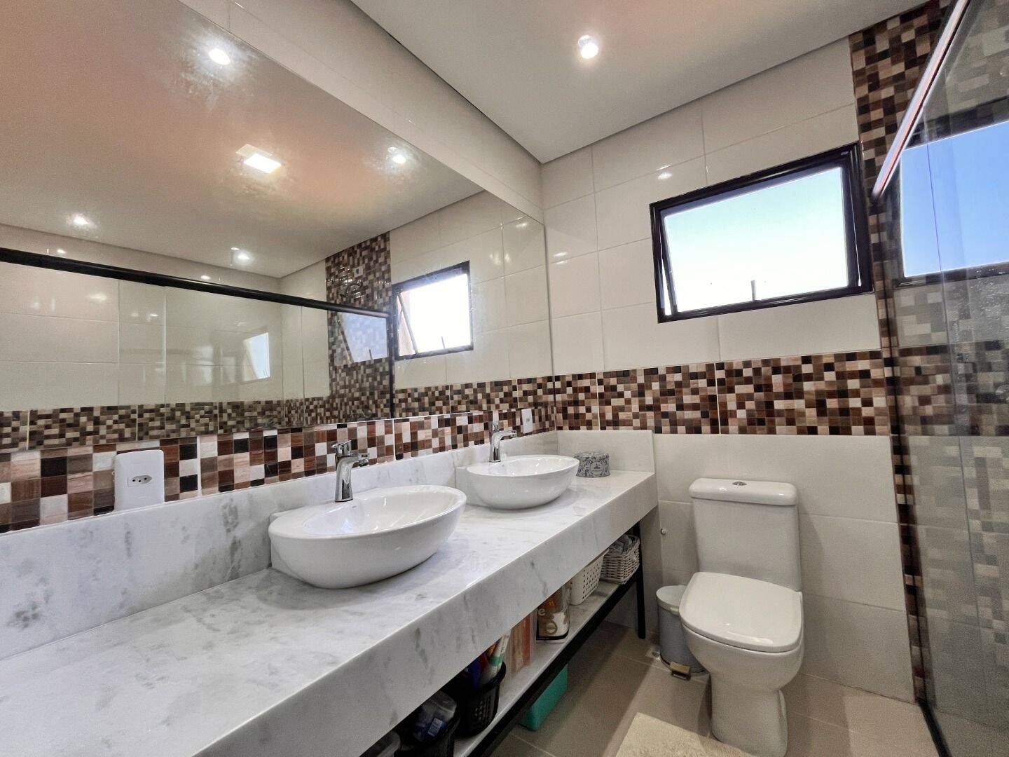 Casa, 4 quartos, 203 m² - Foto 10