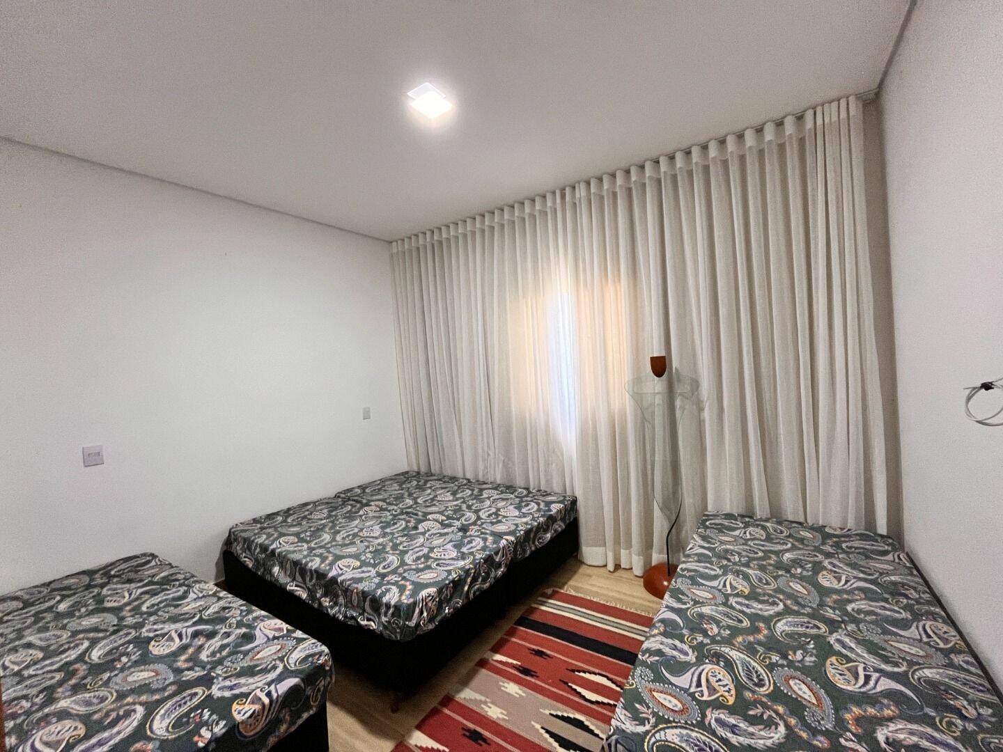 Casa, 4 quartos, 203 m² - Foto 22