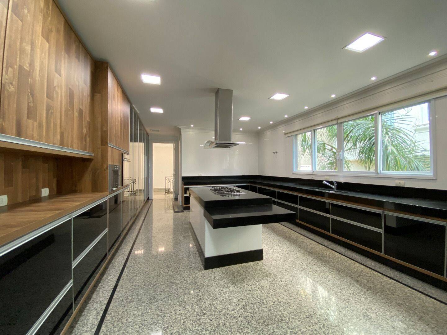 Casa, 7 quartos, 2300 m² - Foto 16