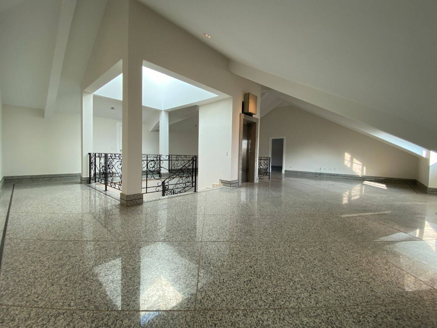 Casa, 7 quartos, 2300 m² - Foto 34