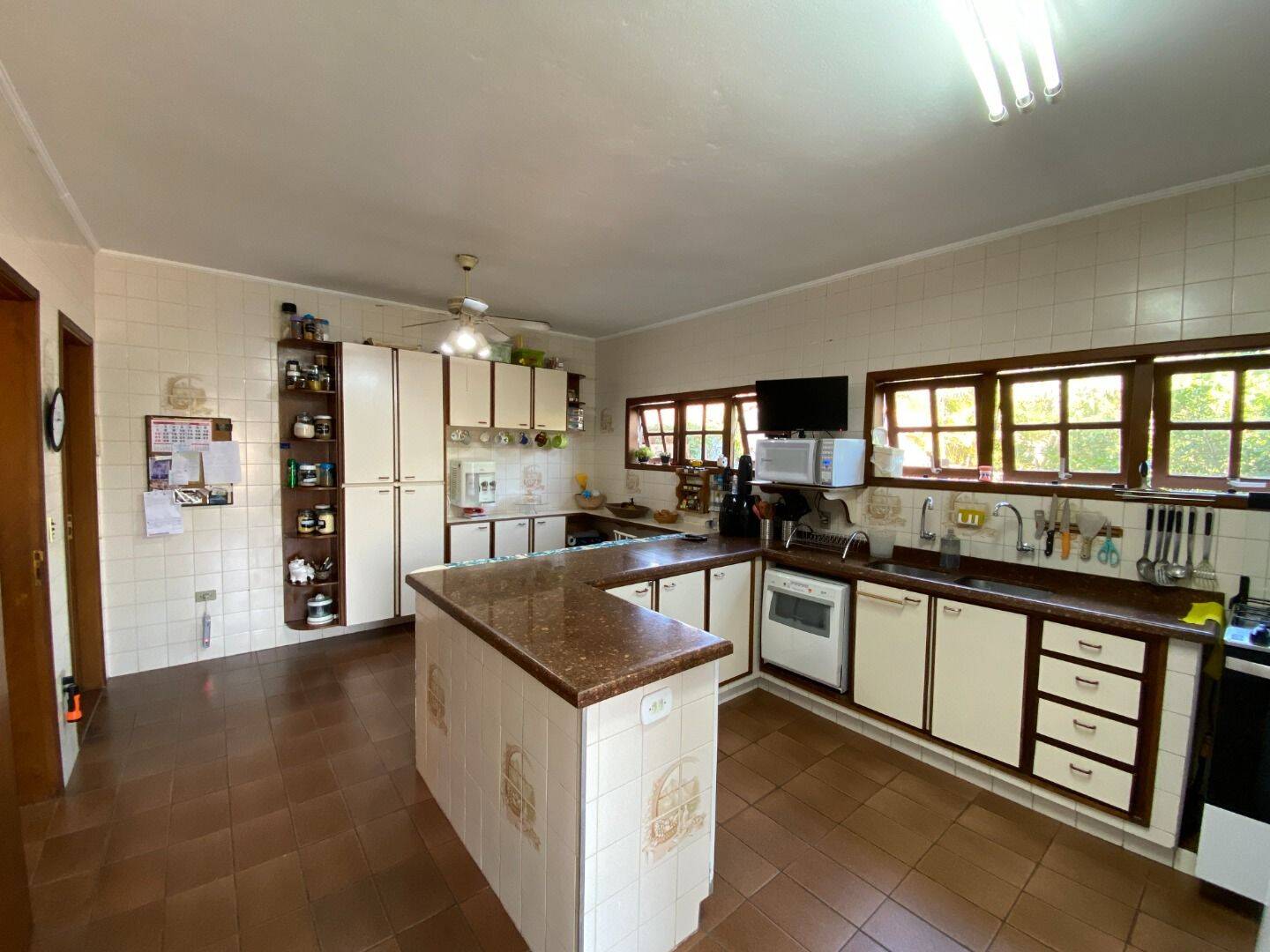 Casa, 4 quartos, 309 m² - Foto 32