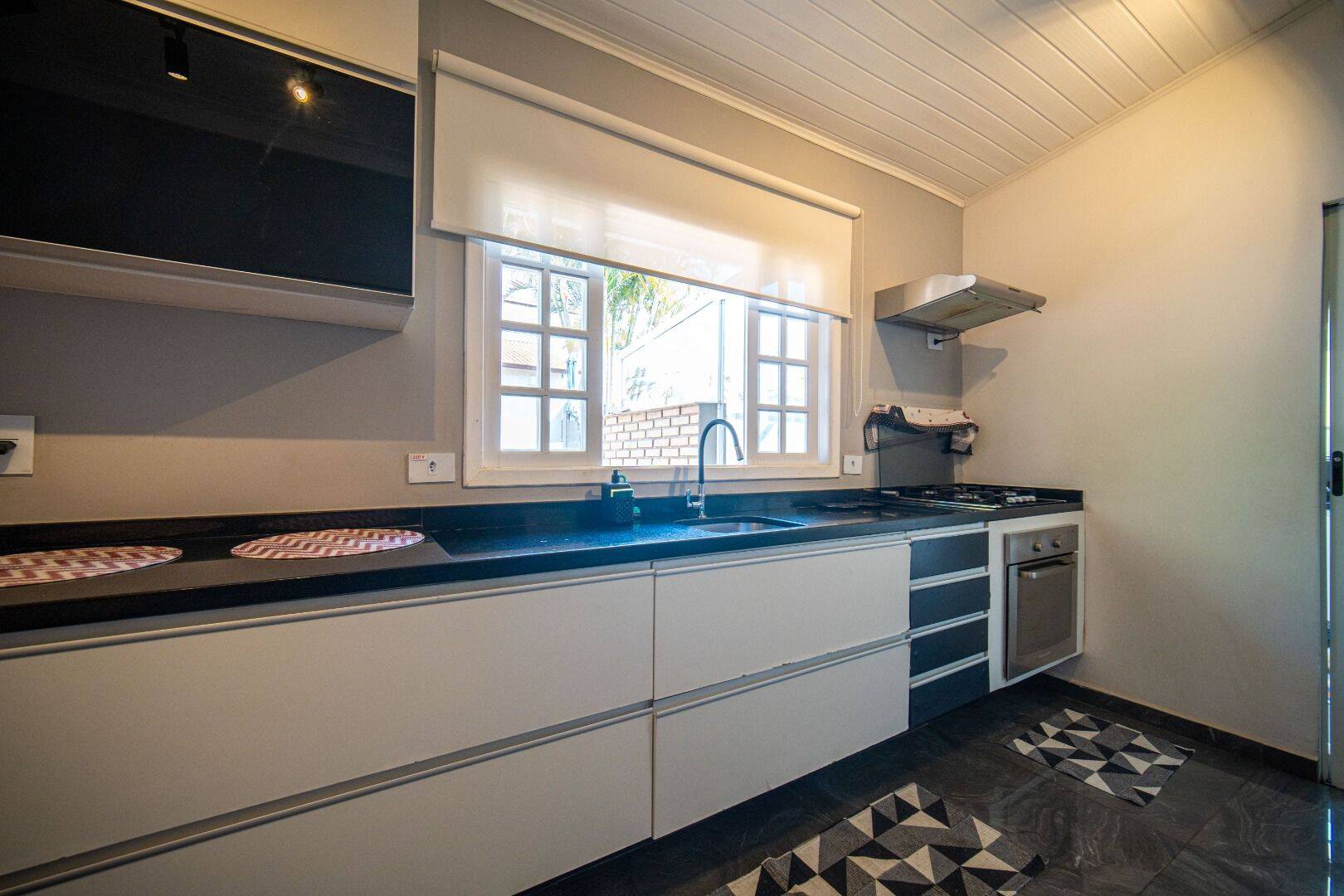 Casa, 3 quartos, 231 m² - Foto 31