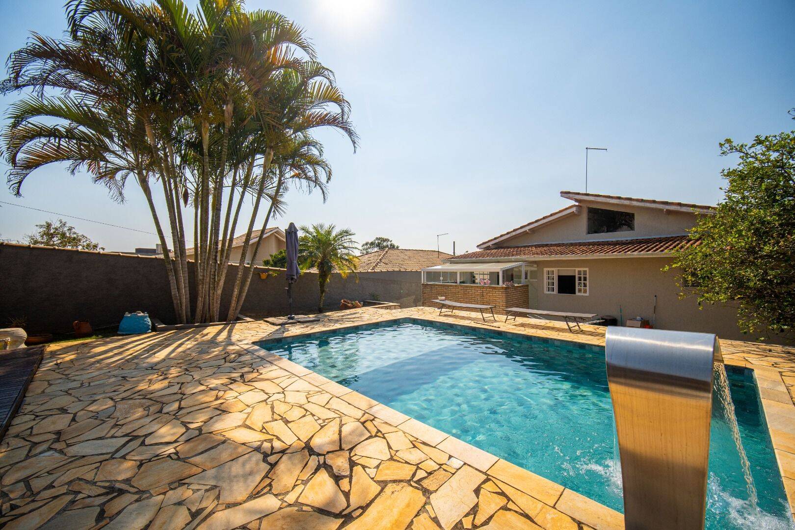 Casa, 3 quartos, 231 m² - Foto 2