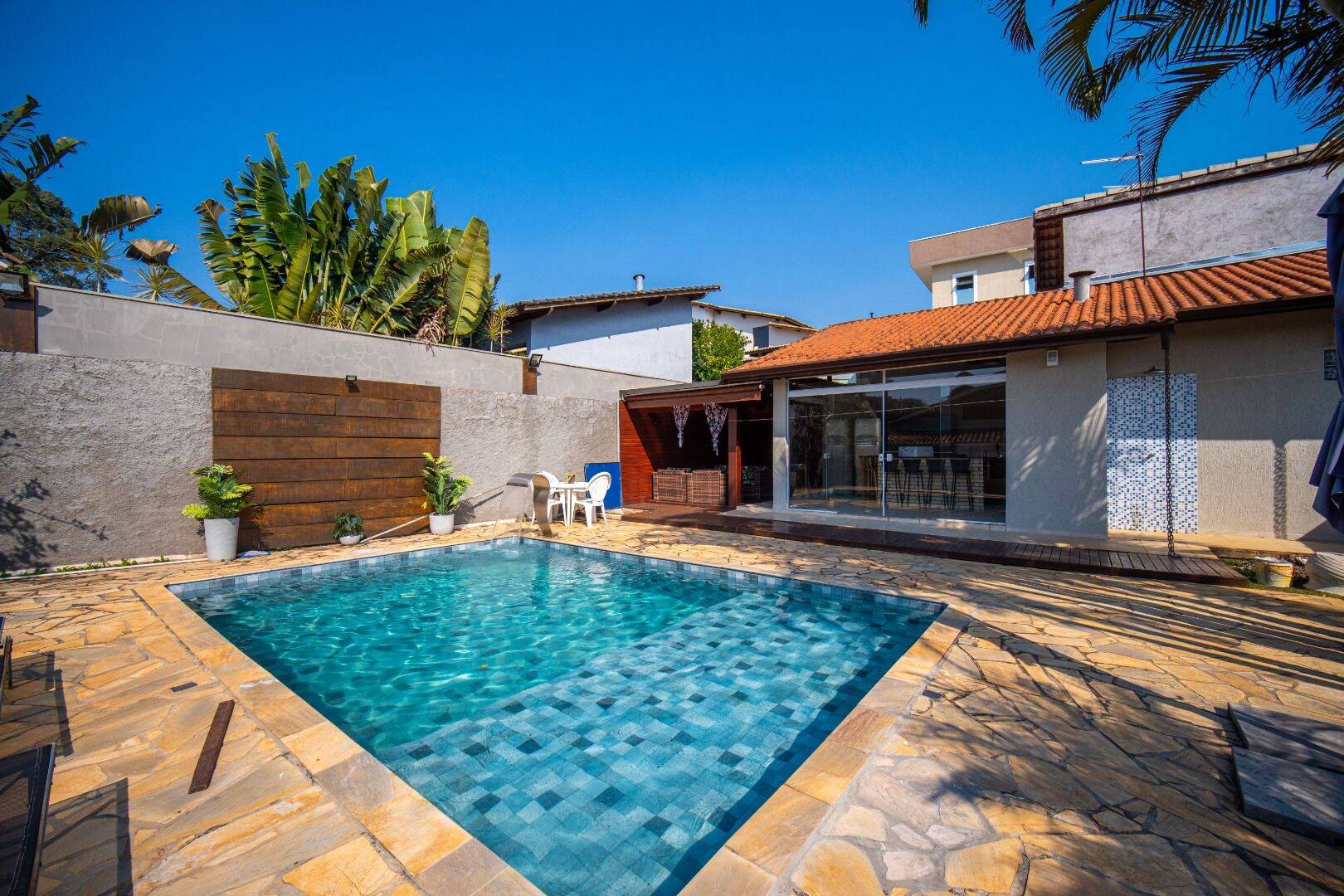 Casa, 3 quartos, 231 m² - Foto 47