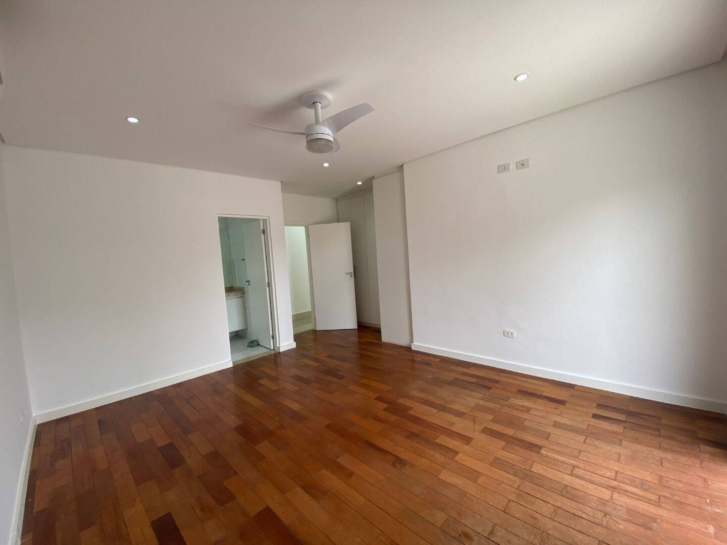 Casa, 4 quartos, 422 m² - Foto 40