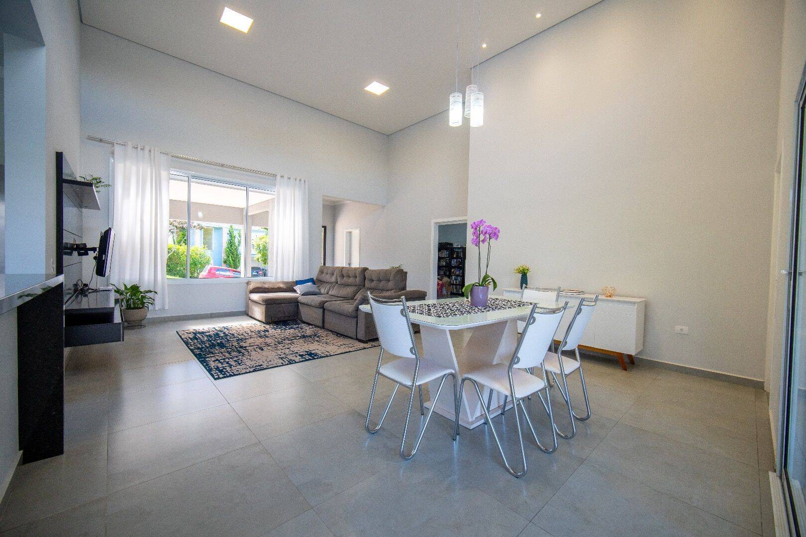 Casa, 3 quartos, 250 m² - Foto 3