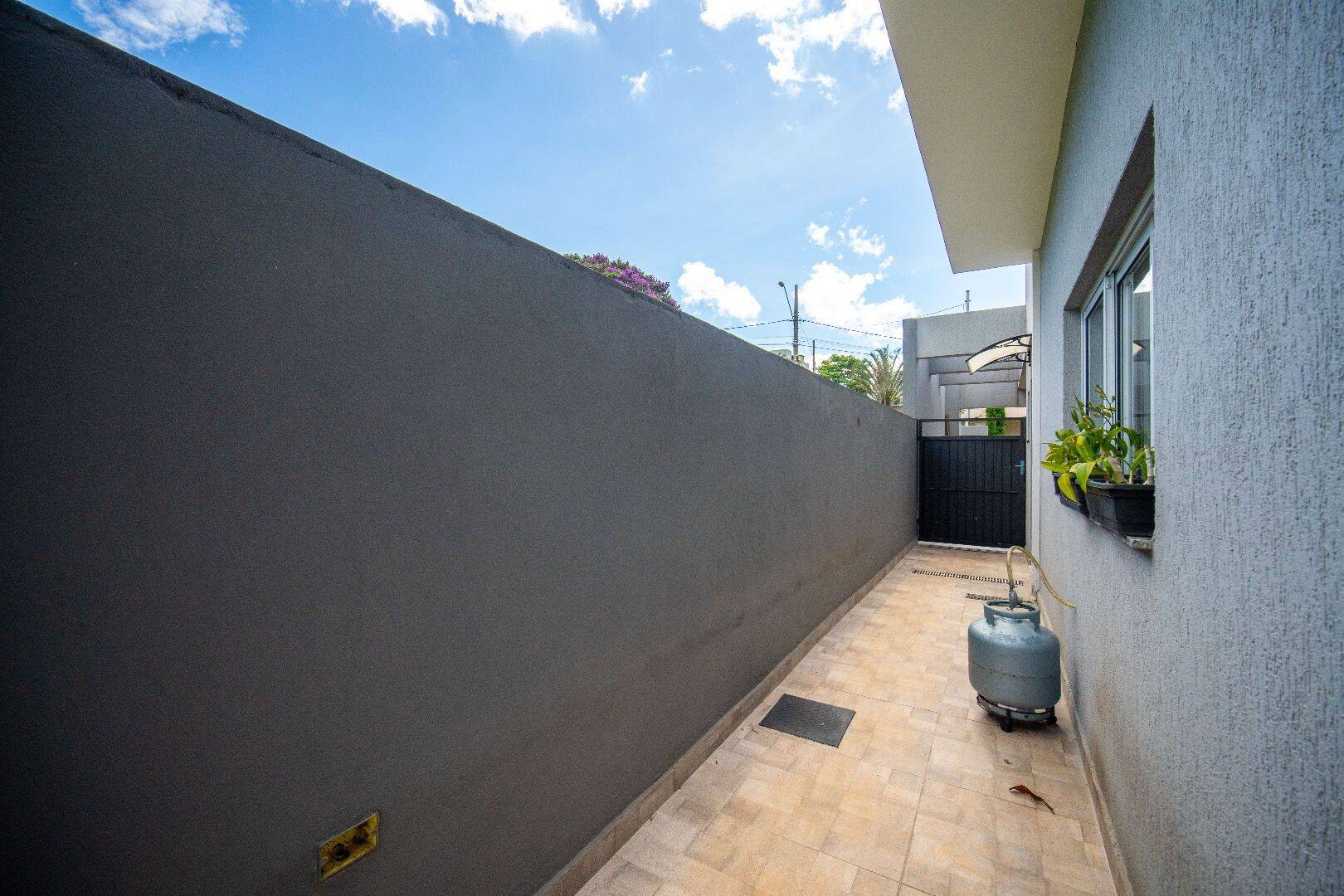 Casa, 3 quartos, 250 m² - Foto 47