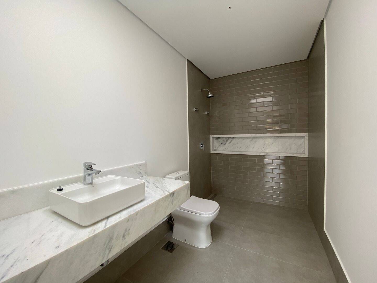 Casa, 4 quartos, 276 m² - Foto 31