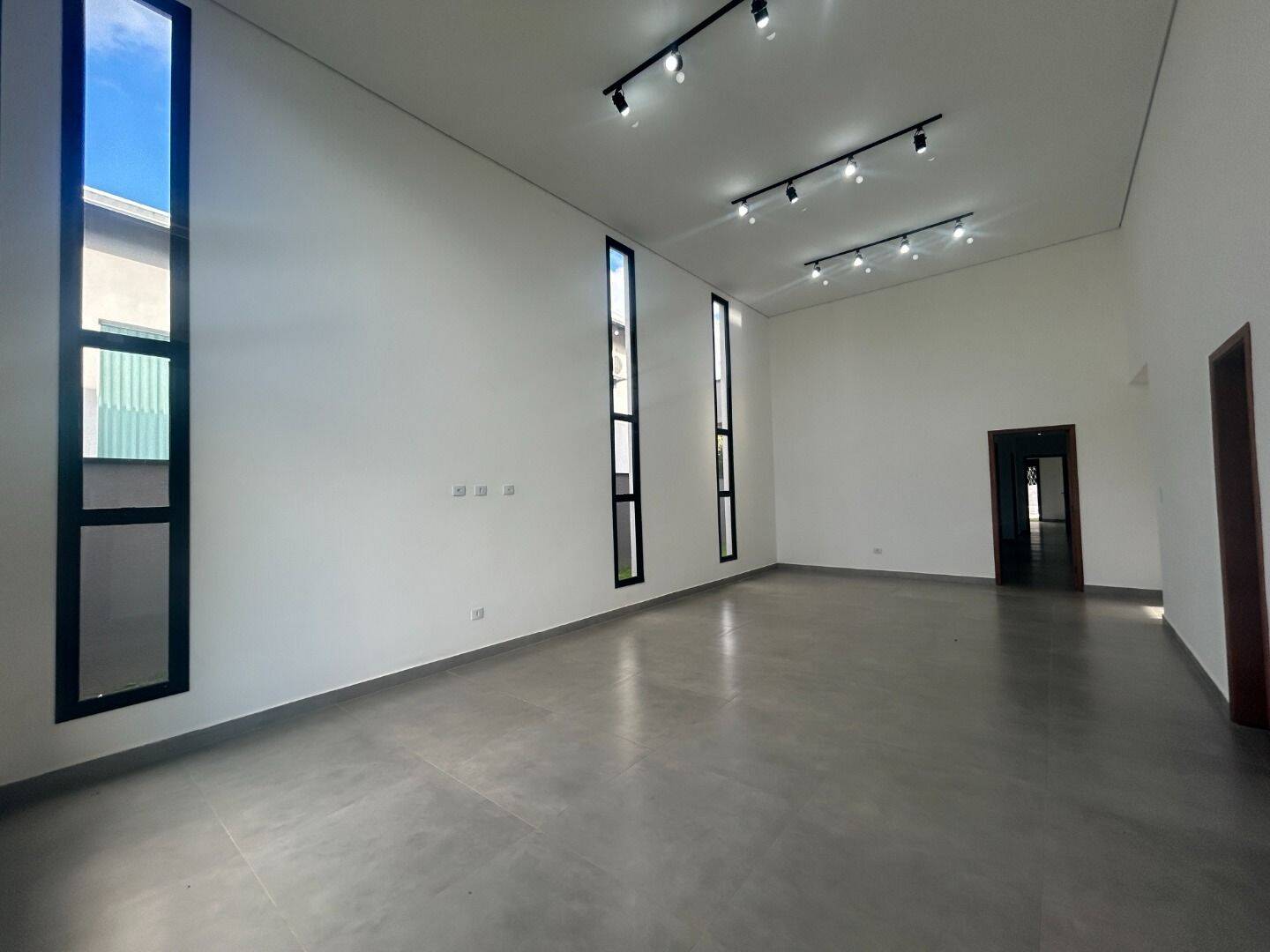 Casa, 3 quartos, 256 m² - Foto 4