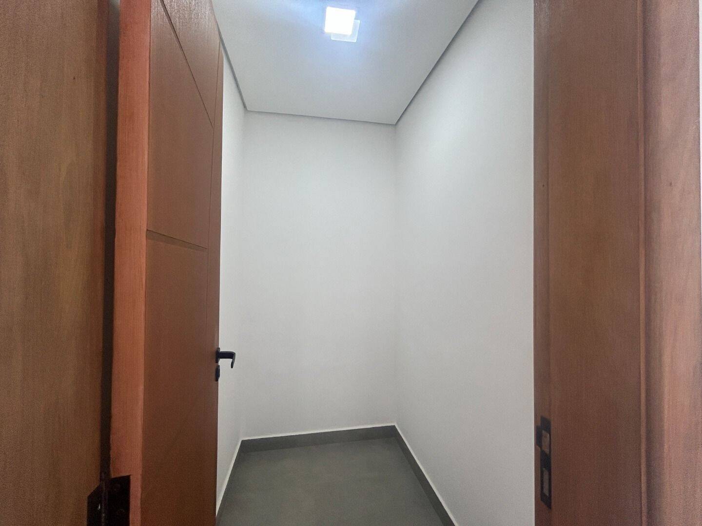 Casa, 3 quartos, 256 m² - Foto 28