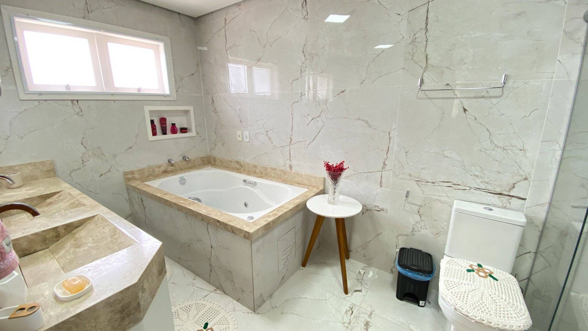 Casa, 4 quartos, 627 m² - Foto 26