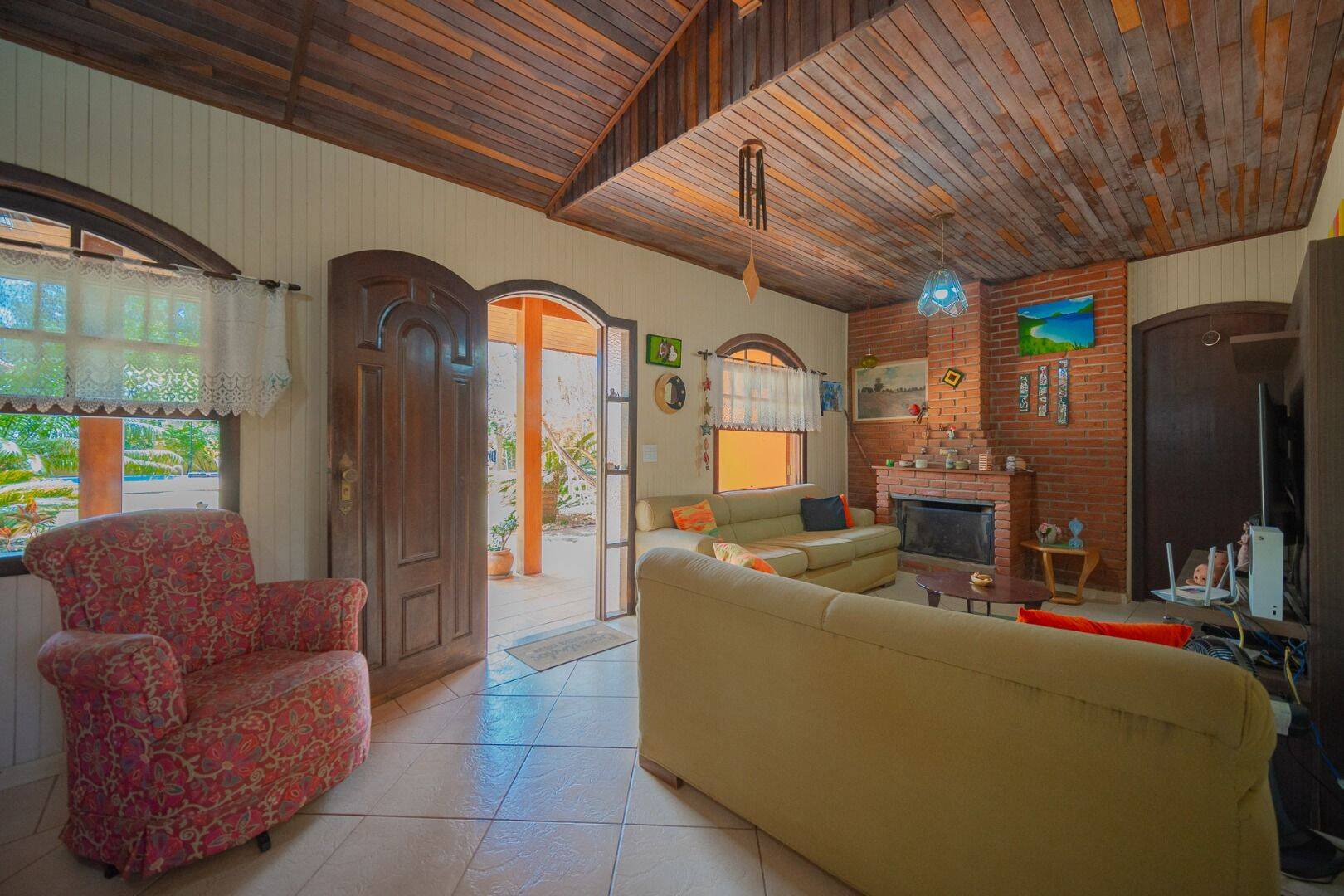Casa, 4 quartos, 351 m² - Foto 4