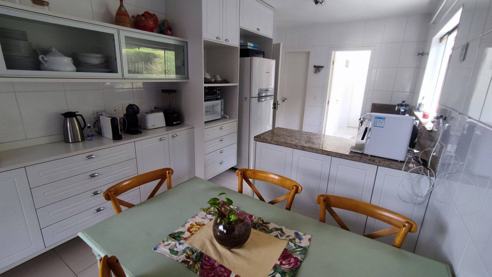Casa, 4 quartos, 230 m² - Foto 20