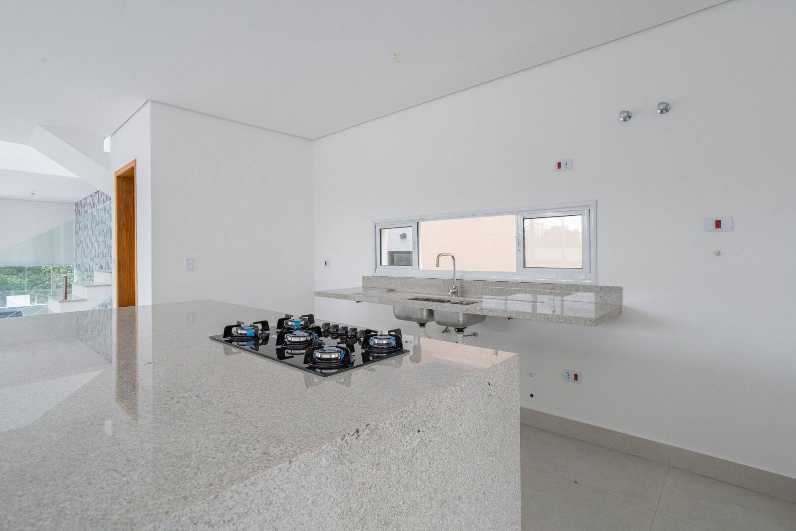Casa, 3 quartos, 266 m² - Foto 25
