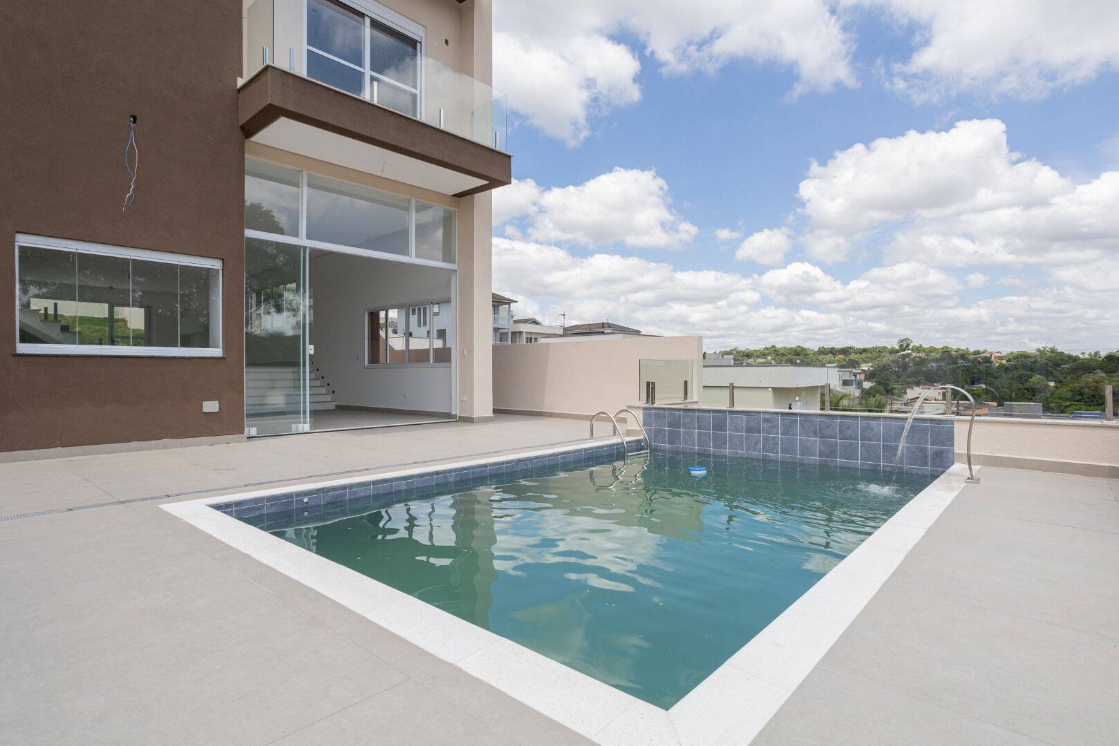 Casa, 3 quartos, 266 m² - Foto 35