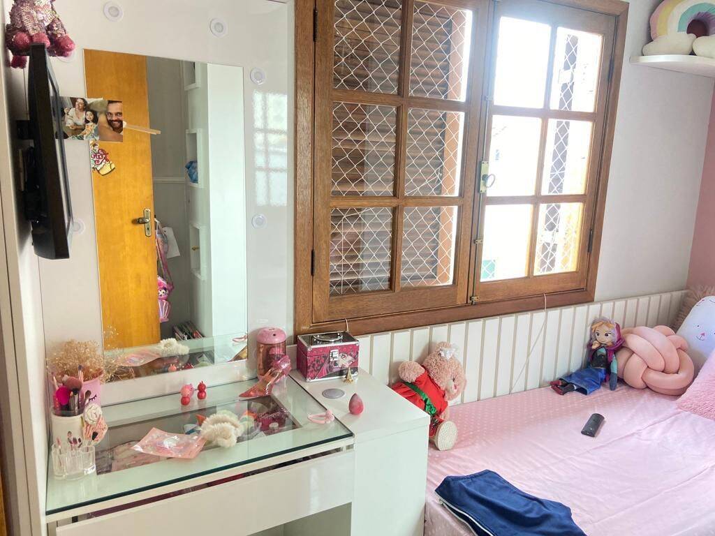 Casa, 3 quartos, 240 m² - Foto 24