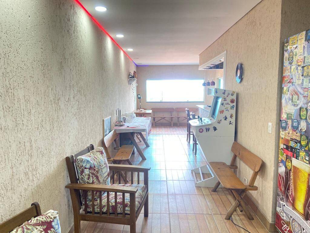 Casa, 3 quartos, 240 m² - Foto 32