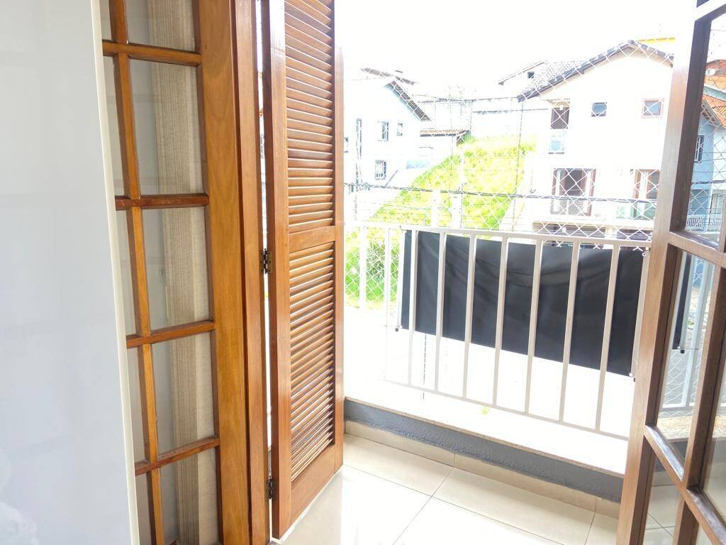 Casa, 3 quartos, 240 m² - Foto 35