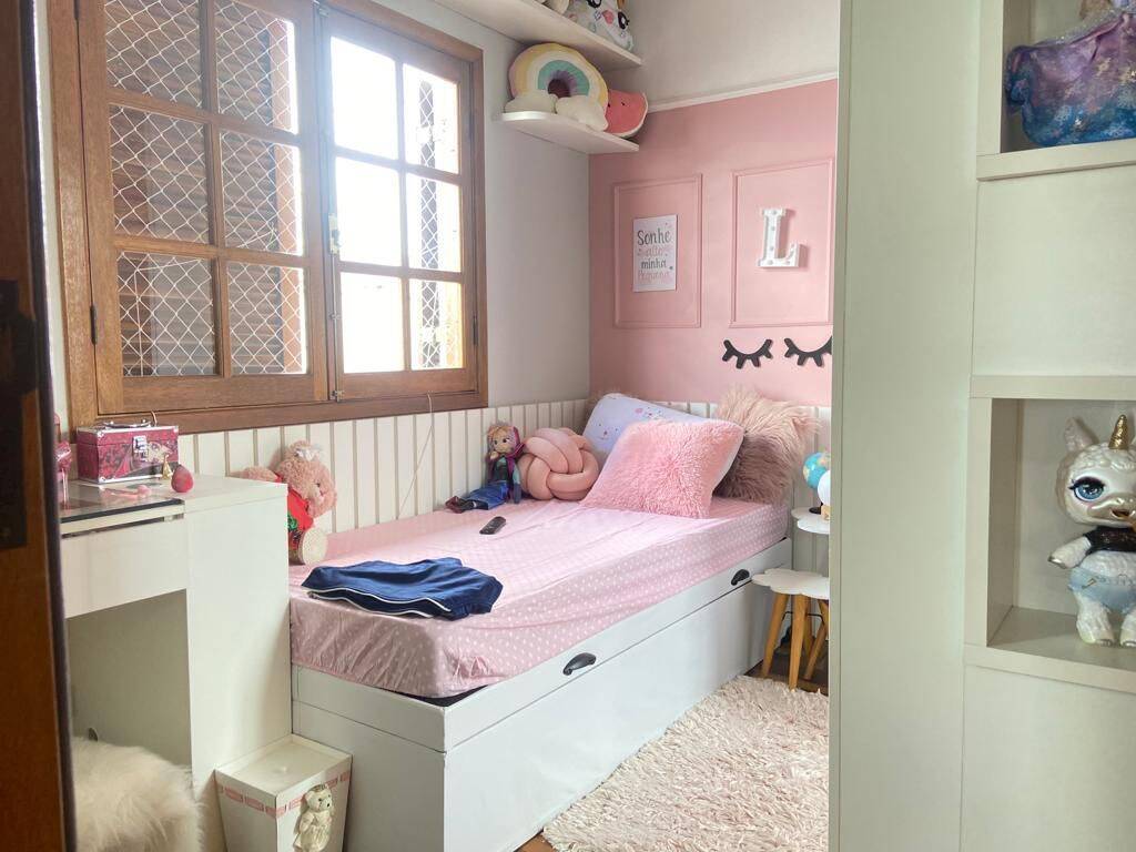 Casa, 3 quartos, 240 m² - Foto 22