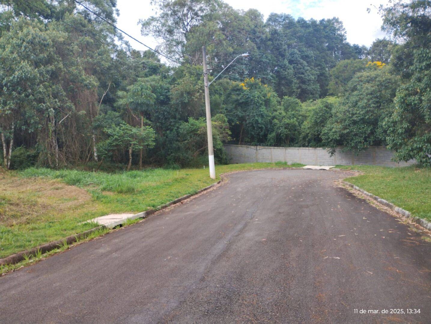 Terreno, 1210 m² - Foto 1