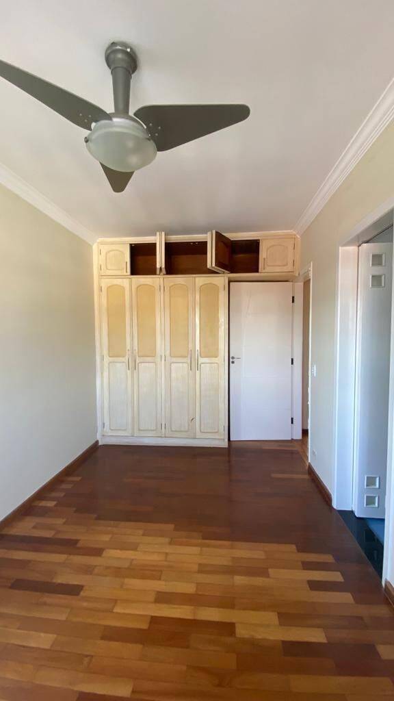 Casa, 3 quartos, 237 m² - Foto 9