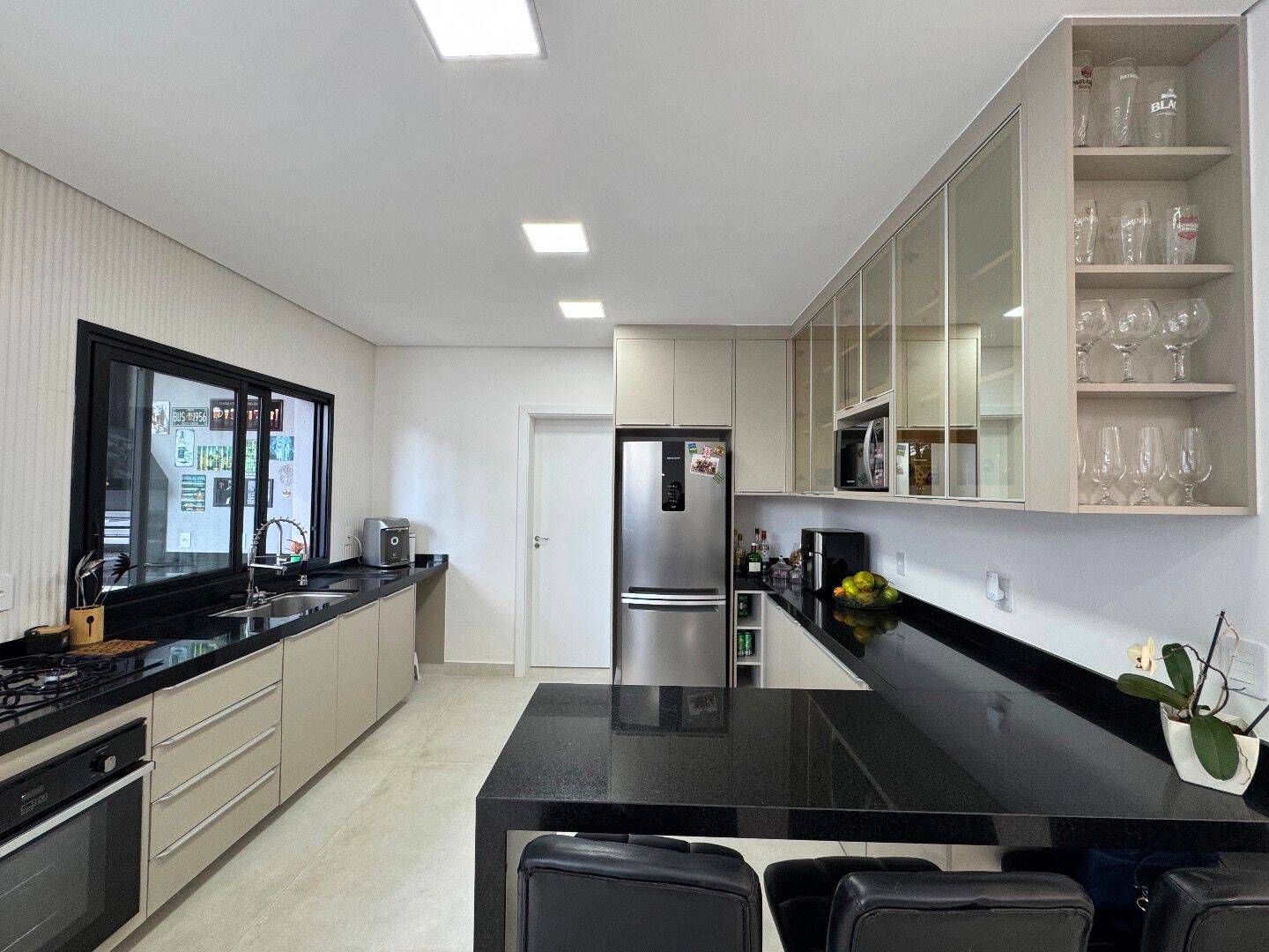 Casa, 3 quartos, 266 m² - Foto 11