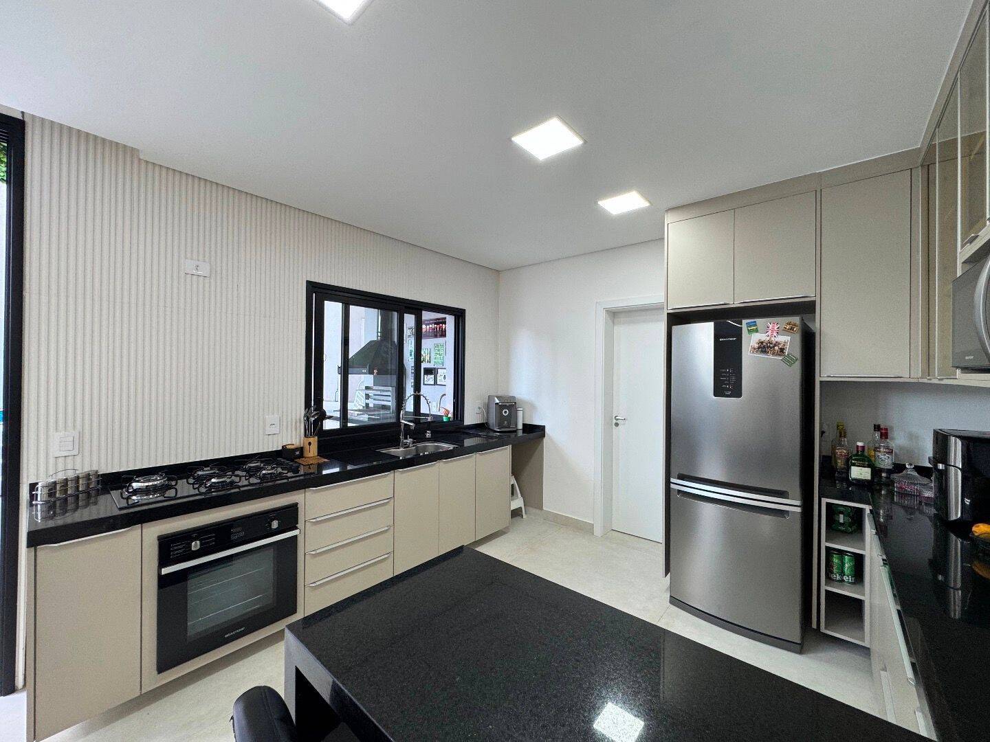 Casa, 3 quartos, 266 m² - Foto 12