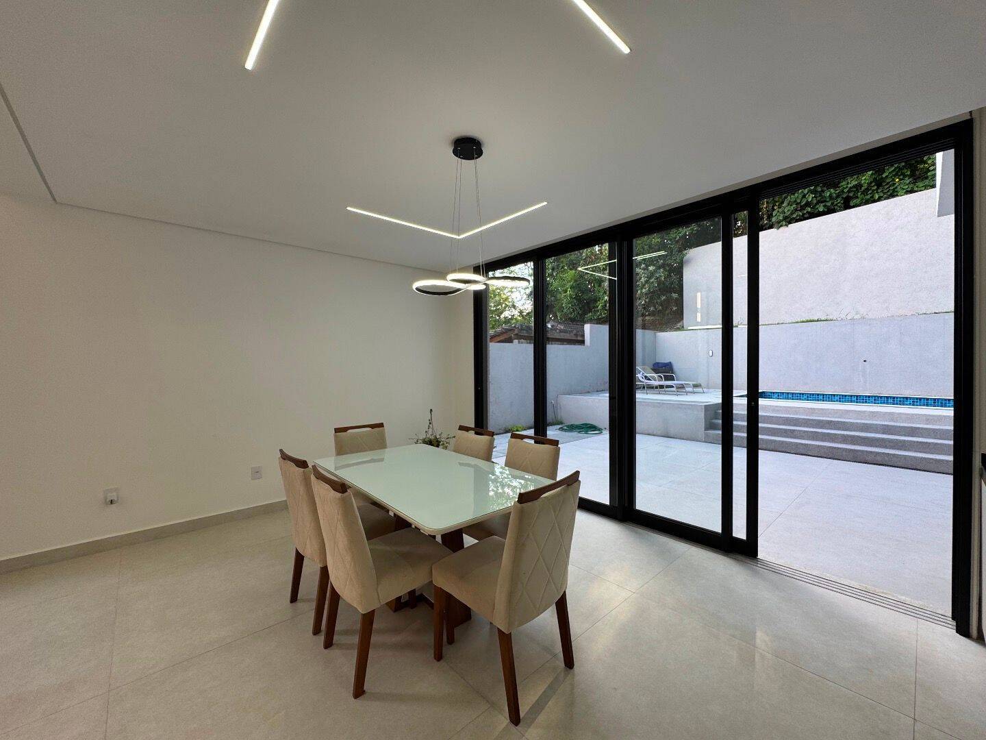 Casa, 3 quartos, 266 m² - Foto 13