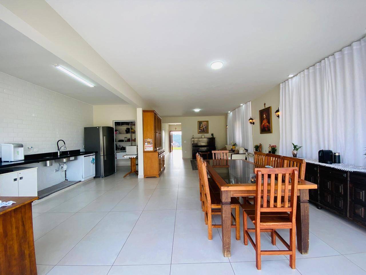 Casa, 5 quartos, 270 m² - Foto 6