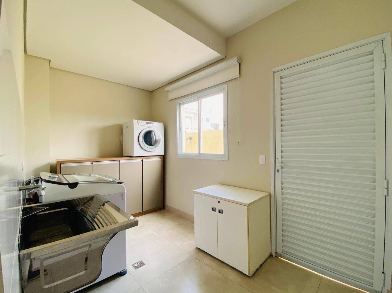 Casa, 5 quartos, 270 m² - Foto 13