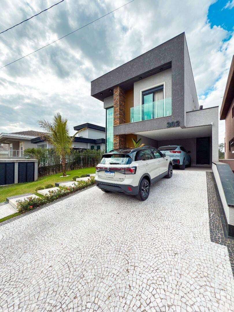 Casa, 3 quartos, 247 m² - Foto 3