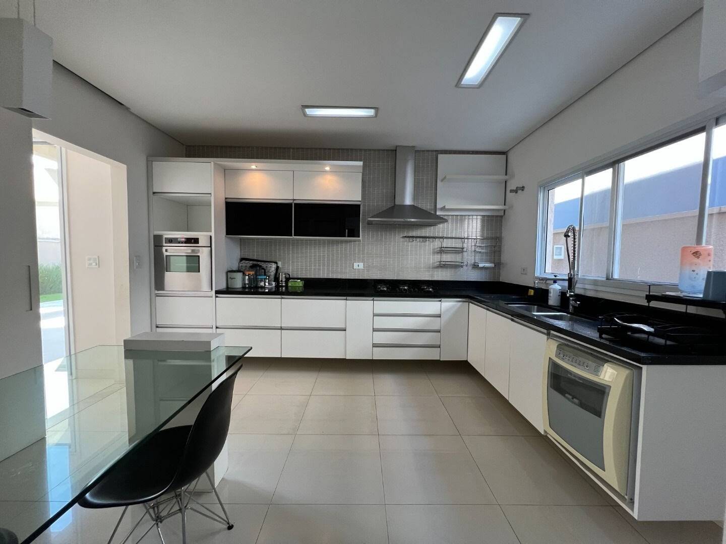 Casa, 3 quartos, 338 m² - Foto 8