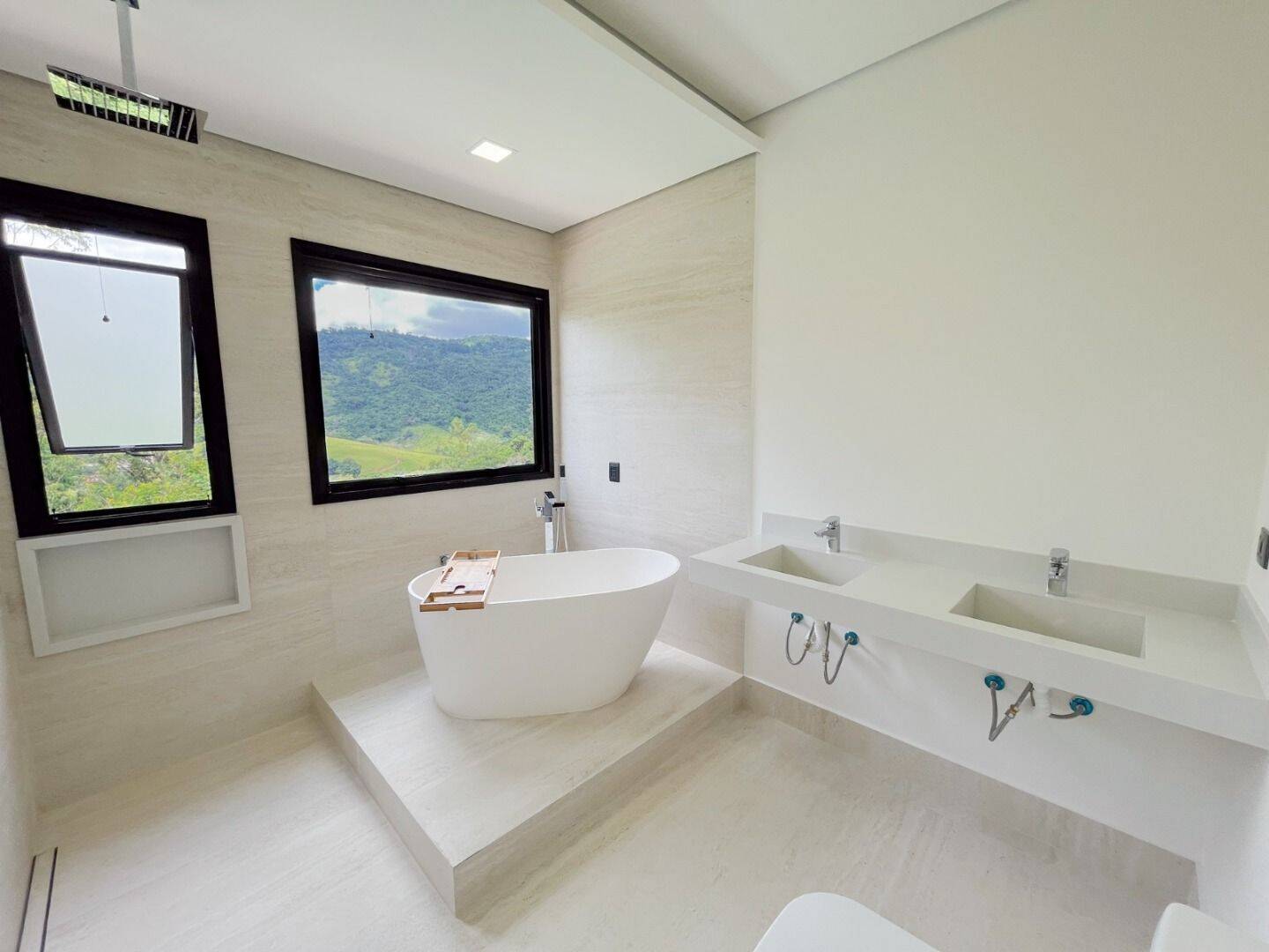Casa, 4 quartos, 318 m² - Foto 13