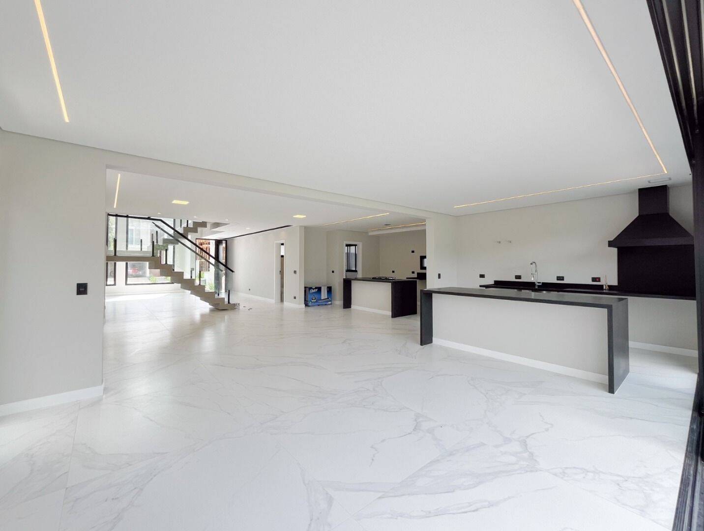 Casa, 4 quartos, 318 m² - Foto 4