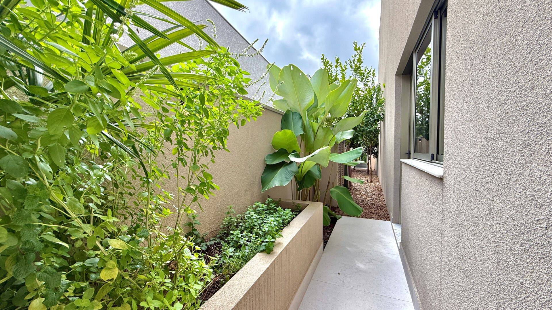 Casa, 4 quartos, 440 m² - Foto 36