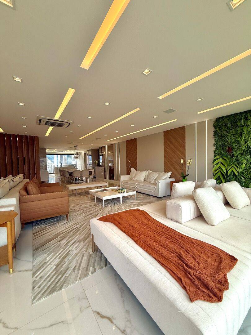 Apartamento, 3 quartos, 313 m² - Foto 1