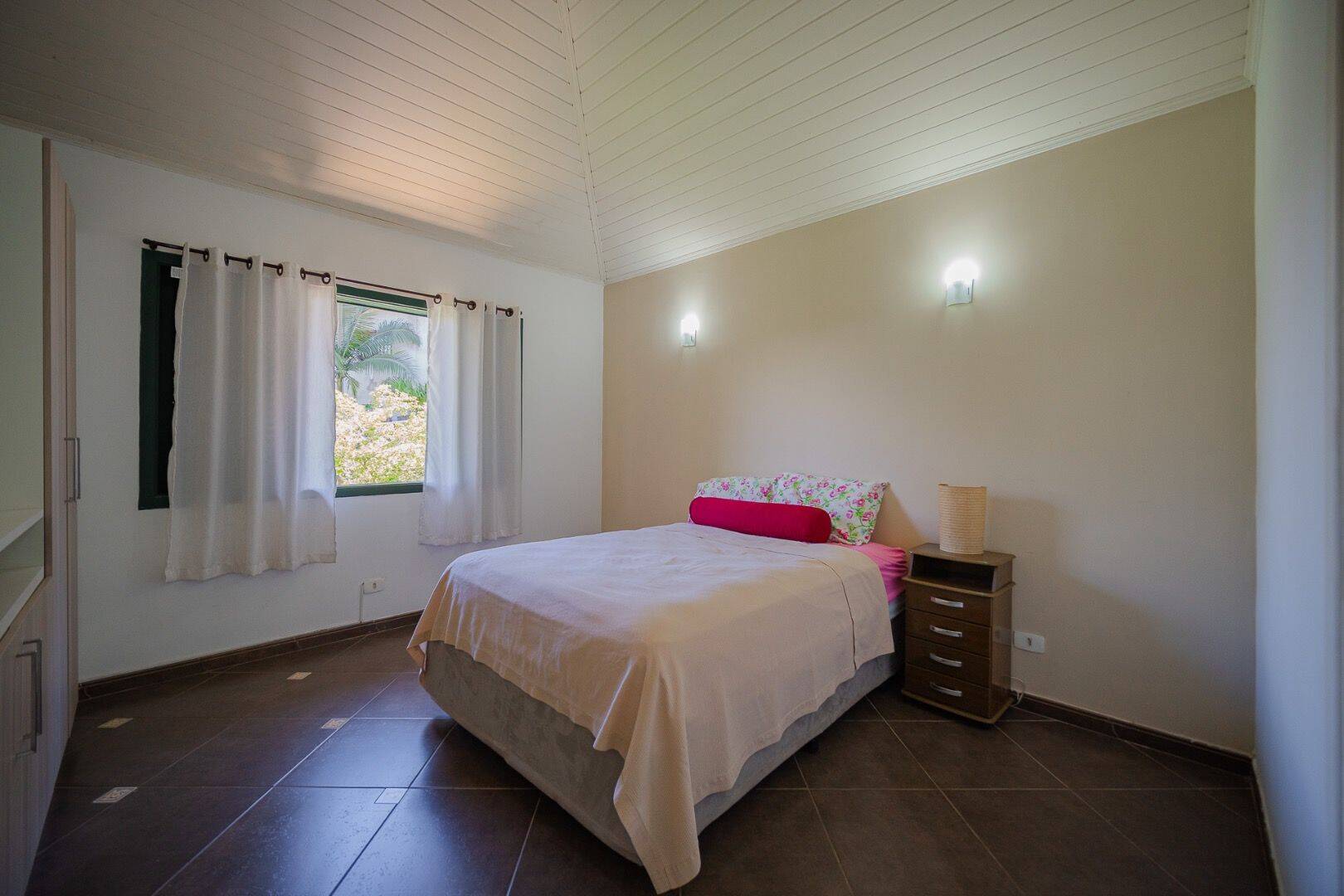 Casa, 3 quartos, 270 m² - Foto 11