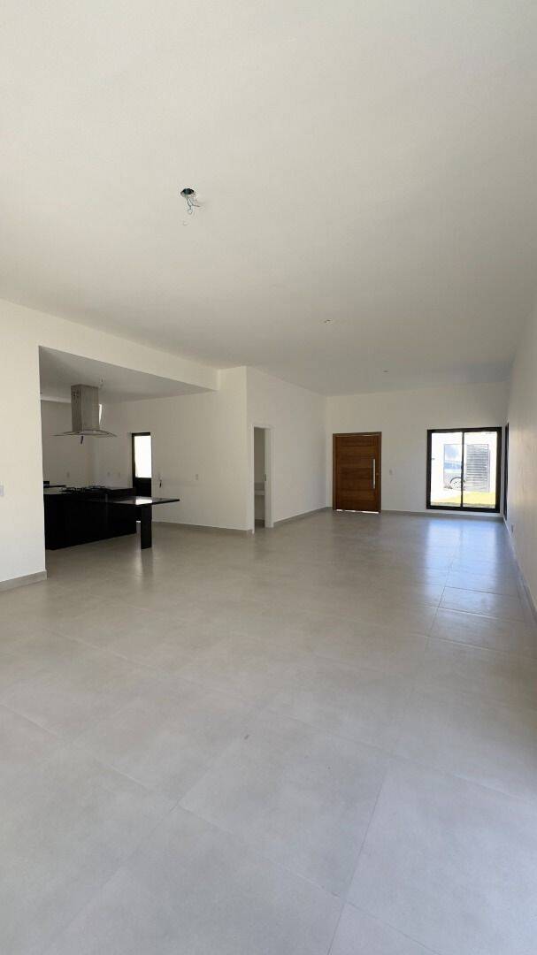 Casa, 3 quartos, 245 m² - Foto 7