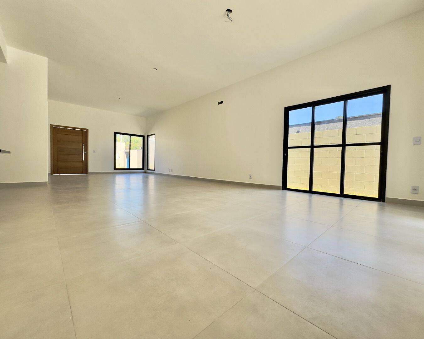 Casa, 3 quartos, 245 m² - Foto 3