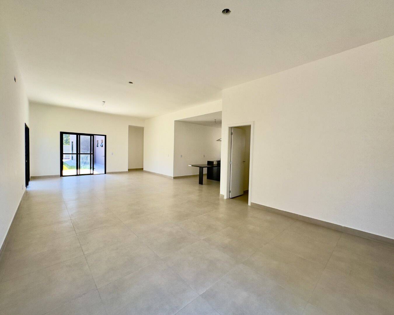 Casa, 3 quartos, 245 m² - Foto 5