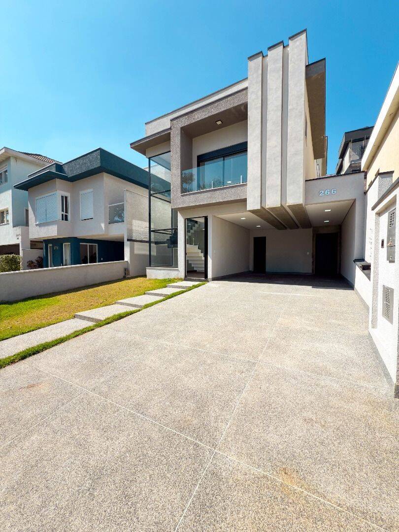 Casa, 3 quartos, 250 m² - Foto 4