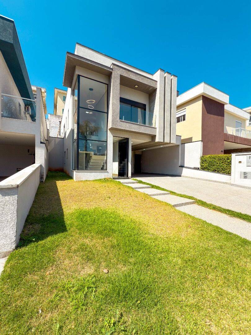 Casa, 3 quartos, 250 m² - Foto 2