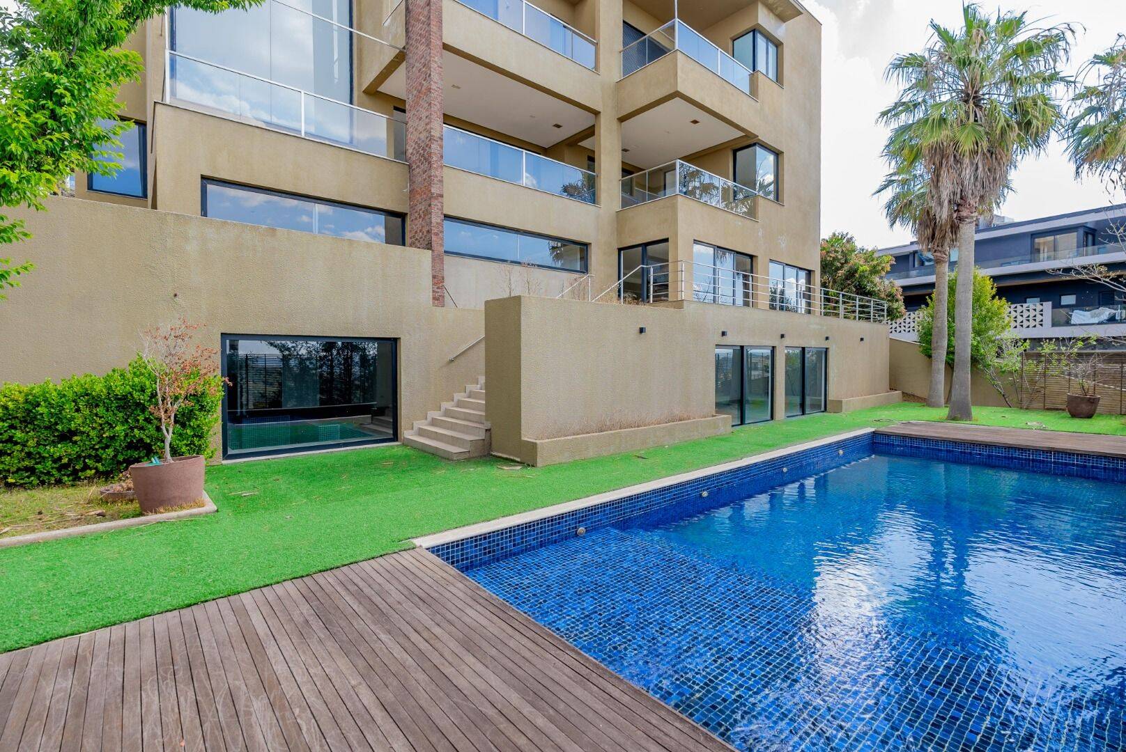 Casa, 5 quartos, 1177 m² - Foto 4