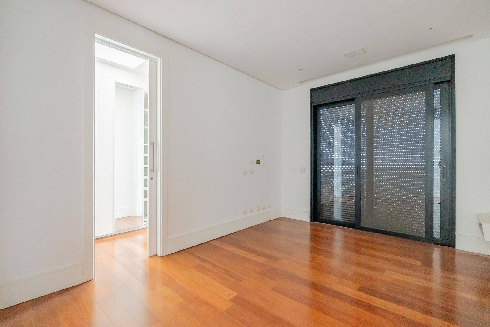 Casa, 5 quartos, 1177 m² - Foto 13