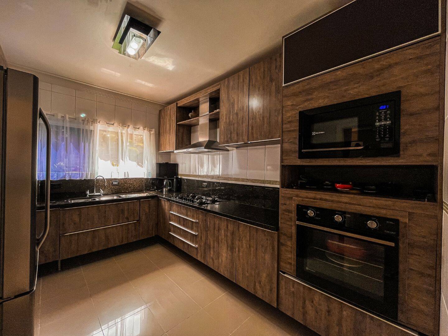 Casa, 4 quartos, 360 m² - Foto 7
