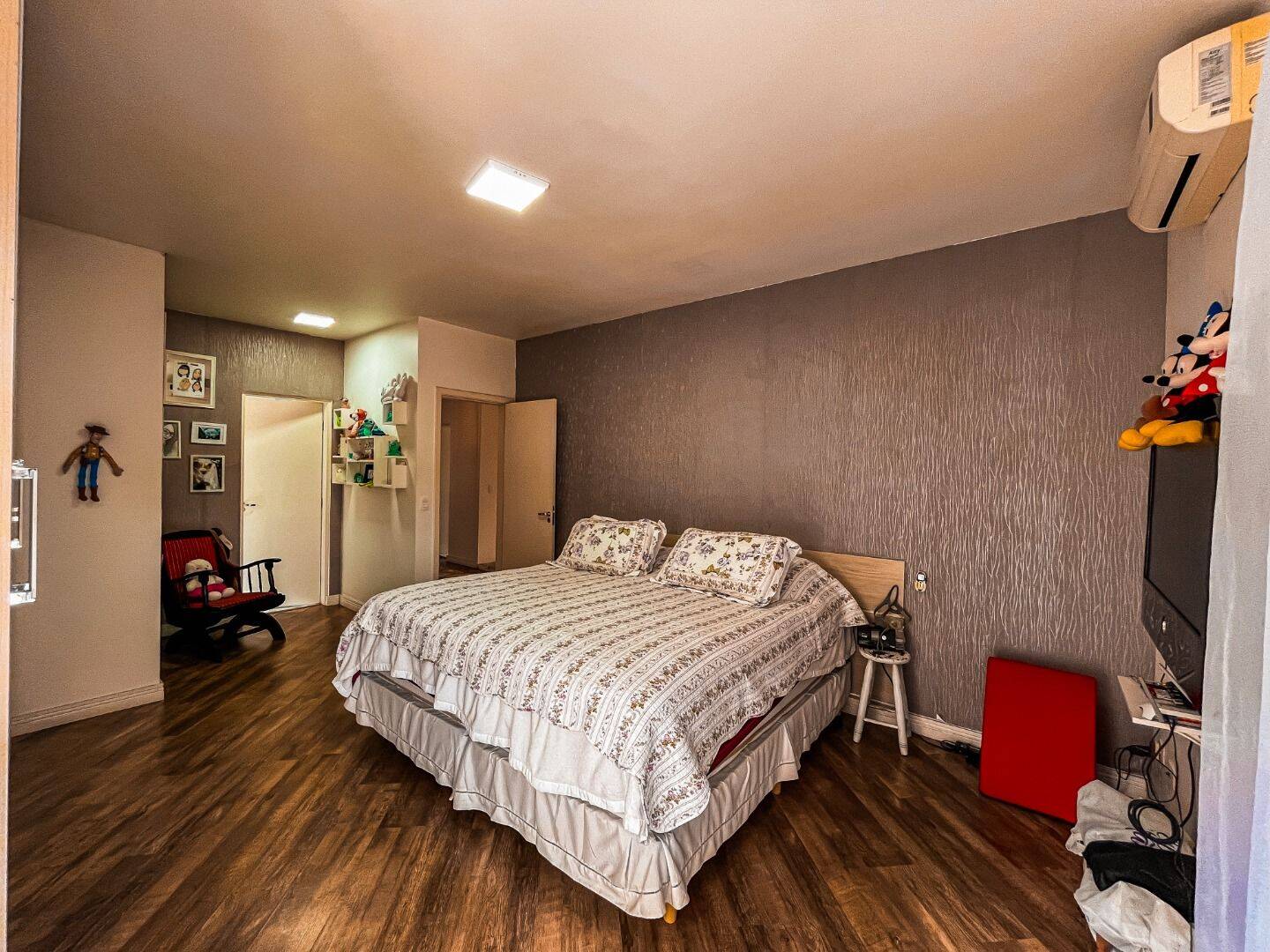Casa, 4 quartos, 360 m² - Foto 13