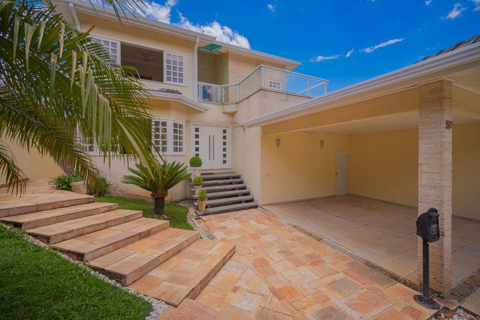 Casa, 5 quartos, 395 m² - Foto 2