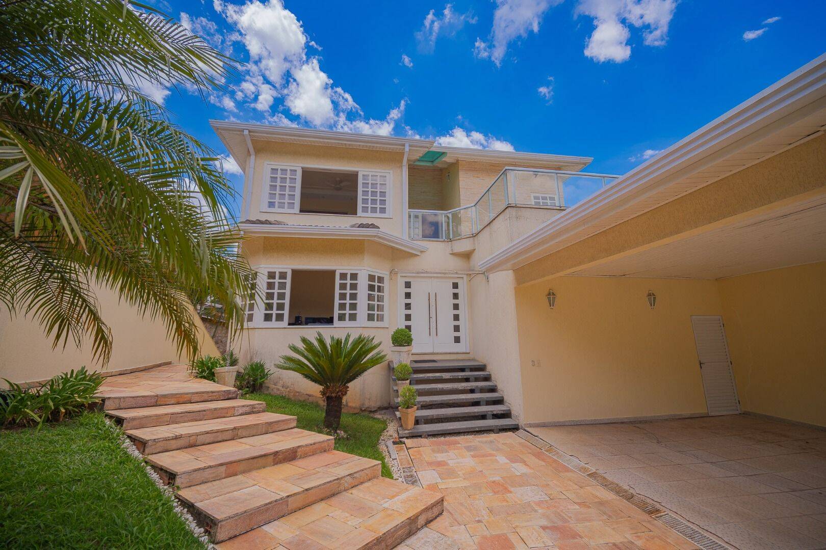 Casa, 5 quartos, 395 m² - Foto 1